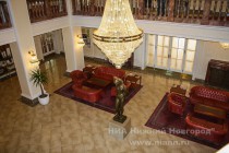 Фойе отеля Империал