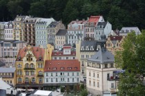 Город славится не только своими термальными источниками, но и архитектурой