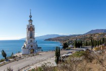 Это одновременно и музей, и маяк, и храм Святителя Николая Мирликийского