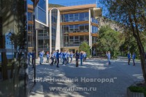 Международный детский центр Артек расположен на южном берегу Крыма в посёлке Гурзуф