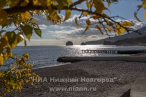 Береговая линия с детскими пляжами протянулась на 7 км от горы Аю-Даг (Медведь-гора) до поселка Гурзуф