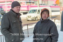 Раздача горячих обедов и новогодних подарков людям без определенного места жительства