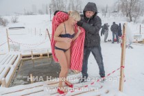 Нижегородцы отметили Крещение купанием в водоемах города