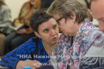 Заместитель главы администрации города Мария Холкина и глава администрации Ленинского района Нижнего Новгорода Надежда Рожкова