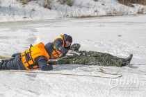 Тактико-специальные учения с аварийно-спасательным отрядом Нижегородской области спасателей в преддверии паводка