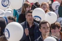 Нижний Новгород принял участие во всероссийском флешмобе Подними голову