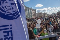 Нижний Новгород принял участие во всероссийском флешмобе Подними голову