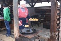 Так готовят традиционное мучное изделие казахской кухни - баурсаки
