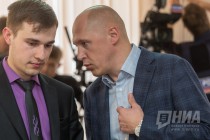 Депутат гордумы Нижнего Новгорода VI созыва Евгений Лазарев (справа)