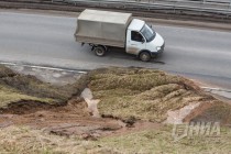 Сход грунта произошел в районе метромоста в Нижнем Новгороде