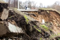 Сход грунта произошел в районе метромоста в Нижнем Новгороде