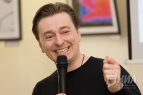 Творческая встреча с Народным артистом РФ Сергеем Безруковым в нижегородской областной детской библиотеке