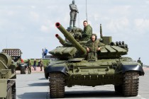 Сводная репетиция военного парада в ознаменование 71-ой годовщины Победы в Великой Отечественной войне состоялась в Нижнем Новгороде