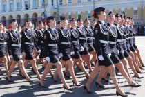 Парад в честь 71-годовщины Победы в Великой Отечественной войне на пл. Минина и Пожарского в Нижнем Новгороде
