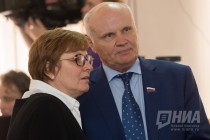 Депутаты гордумы Нижнего Новгорода VI созыва Ольга Балакина и Вячеслав Растеряев