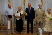 Чествование супружеских пар, проживших в браке 67,5 лет