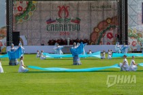 Празднование национального татаро-башкирского праздника Сабантуй в Нижнем Новгороде