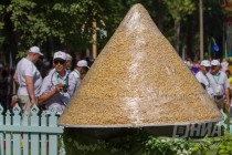 Празднование национального татаро-башкирского праздника Сабантуй в Нижнем Новгороде