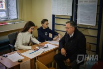 Василий Суханов принял участие в голосовании на выборах депутатов ГД РФ VII созыва и ЗС НО