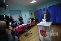 Олег Сорокин принял участие в голосовании на выборах депутатов ГД РФ VII созыва и ЗС НО