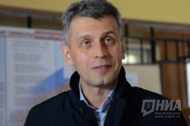 Юрий Балашов принял участие в голосовании на выборах депутатов ГД РФ VII созыва и ЗС НО