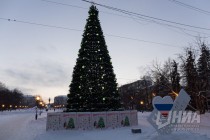 Новогоднее оформление центральных улиц и площадей города