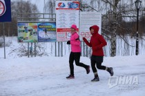 Благотворительный забег Рождественские мили проходит в Нижнем Новгороде