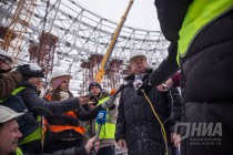 На стадионе Нижний Новгород началась установка внутреннего опорного кольца над трибунами