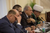 Круглый стол Национальное единство - залог борьбы против международного терроризма и экстремизма