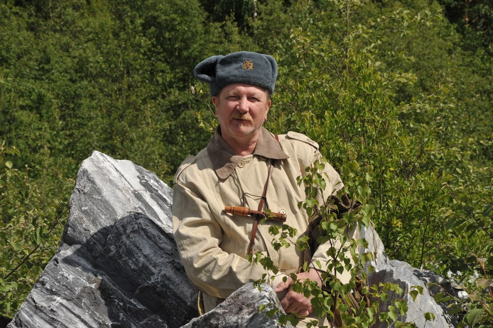 Виктор Бычков в образе егеря Кузьмича