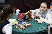 Мастер-класс по росписи страусиных яиц к Пасхе в зоопарке Лимпопо в Нижнем Новгороде