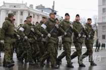 Репетиция парада Победы прошла в Нижнем Новгороде на площади Минина и Пожарского