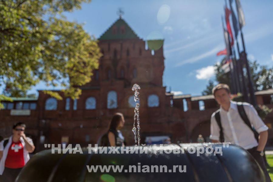 Питьевой фонтанчик на территории нижегородского Кремля