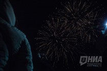 Праздничный фейерверк в День Победы в Нижнем Новгороде