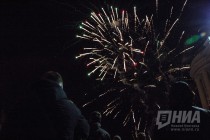 Праздничный фейерверк в День Победы в Нижнем Новгороде