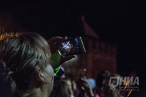 Праздничный фейерверк в День Победы в Нижнем Новгороде