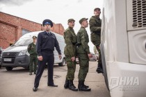 Проводы нижегородских призывников на военную службу в Президентский полк ФСО и Семеновский стрелковый полк МО РФ