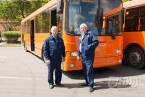 Церемония вручения ключей от 50 новых городских автобусов в Нижнем Новгороде