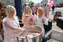 Парад блондинок прошел в Нижнем Новгороде