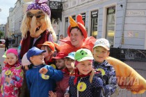 Городской фестиваль Город детства прошел на Театральной площади в Нижнем Новгороде