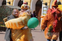 Городской фестиваль Город детства прошел на Театральной площади в Нижнем Новгороде