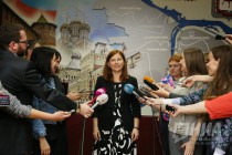 Елизавета Солонченко на пресс-подходе после своего избрания главой города Нижнего Новгорода