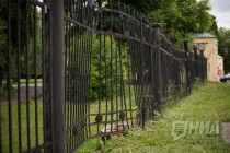 Состояние забора в парке Швейцария