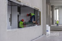 Во внутренних помещениях стадиона начались работы по облицовке плиткой