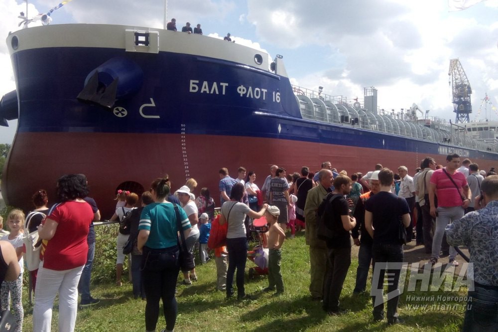 Завод Красное Сормово спустил на воду судно проекта RST-27М 21 июля