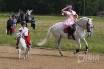 Празднование Дня Франции на нижегородском ипподроме