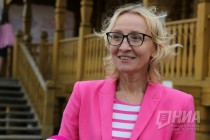 Исполнительный директор фонда Наше будущее Юлия Жигулина на фестивале НХП Мастеров народных братство в Городце