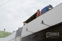 Перевернувшийся грузовик