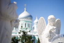 Торжества, посвященные обретению мощей преподобного Серафима Саровского, в Дивееве