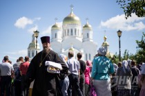Торжества, посвященные обретению мощей преподобного Серафима Саровского, в Дивееве
